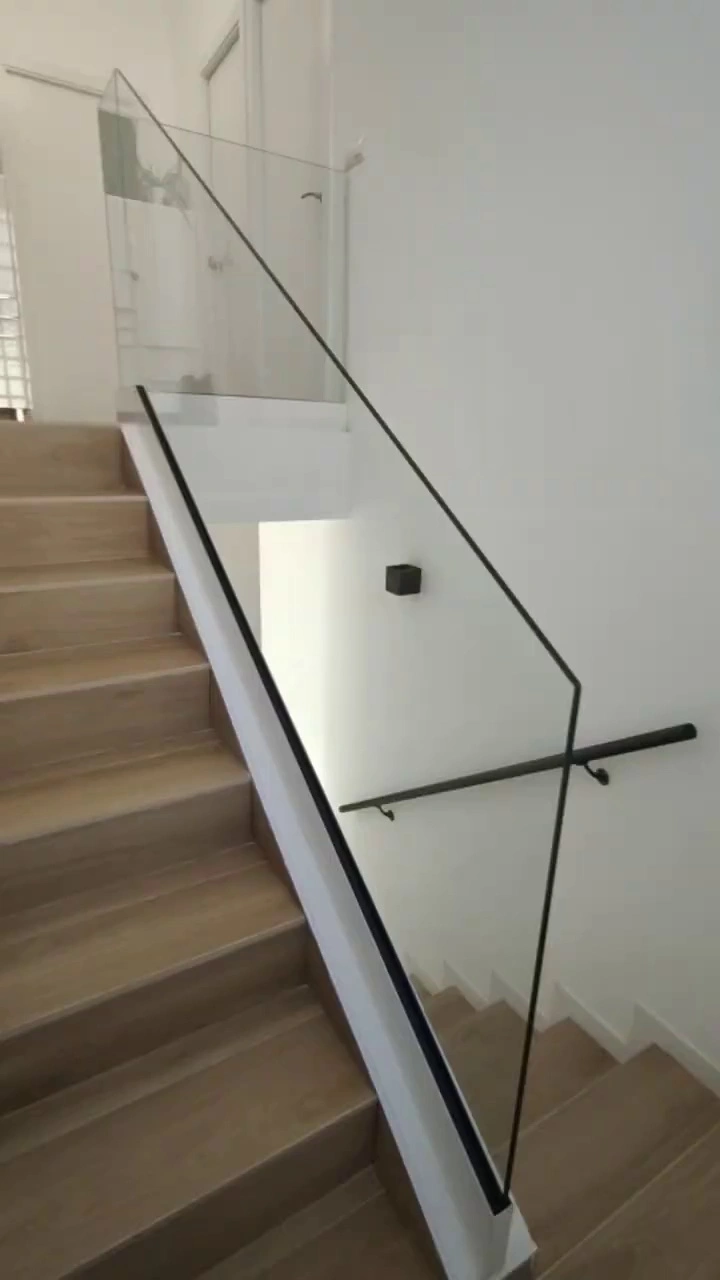 Vidrio laminado a medida