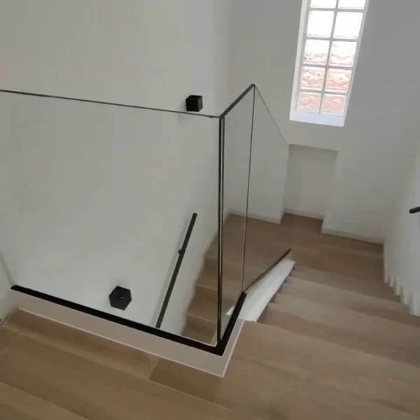 Vidrio laminado a medida