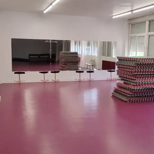 instalacion 3 espejos plata 170x140 cm aula deportes colegio pozuelo alarcon 70 Espejos Para Colegios e Institutos con/sin lámina antirotura