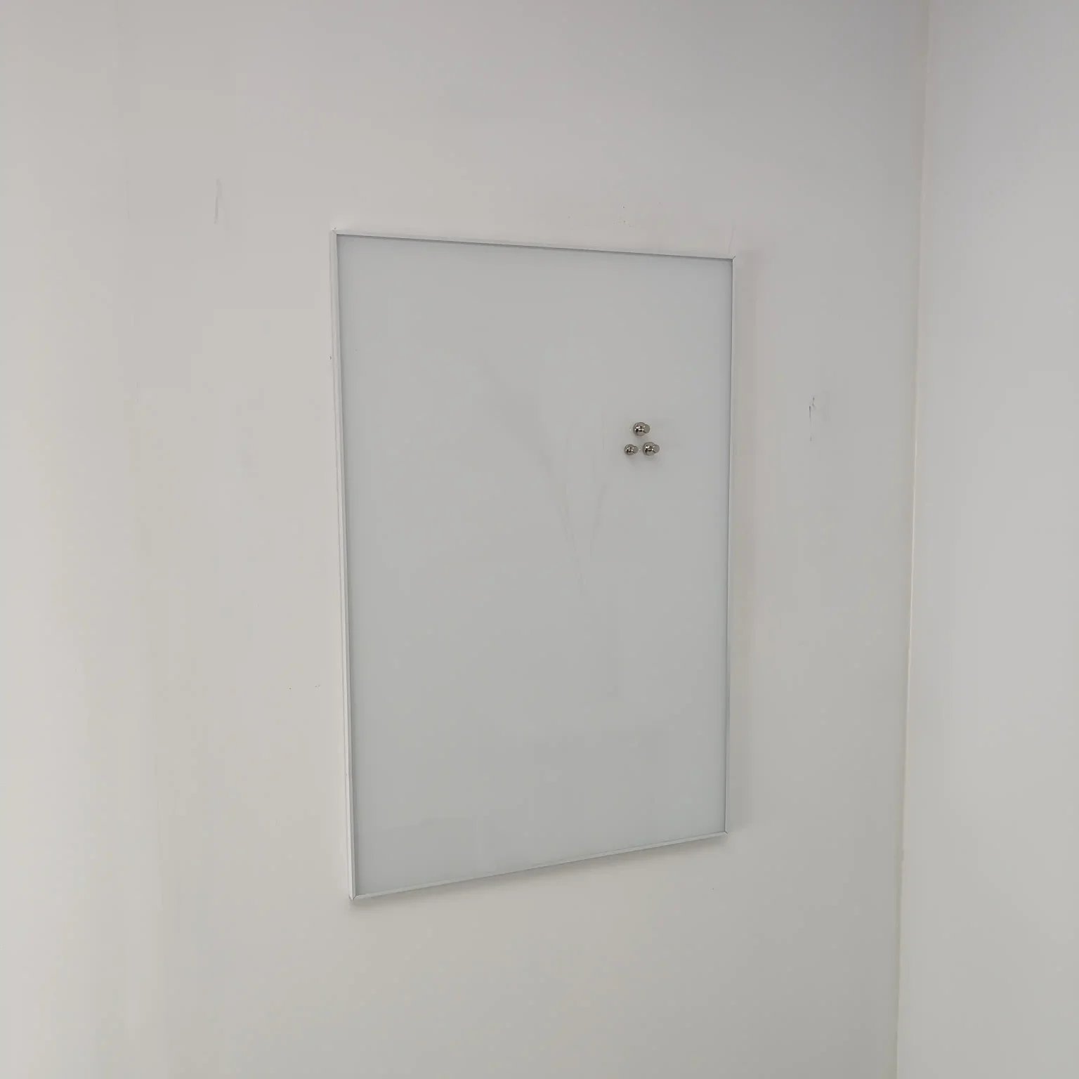 Pizarra blanca de Cristal con Marco